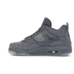 Jordan 4 Retro Kaws