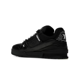 LOUIS VUITTON TRAINER BLACK